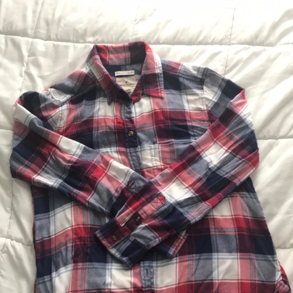 American Eagle medium flannel shirt. Red white and blue. Long sleeve